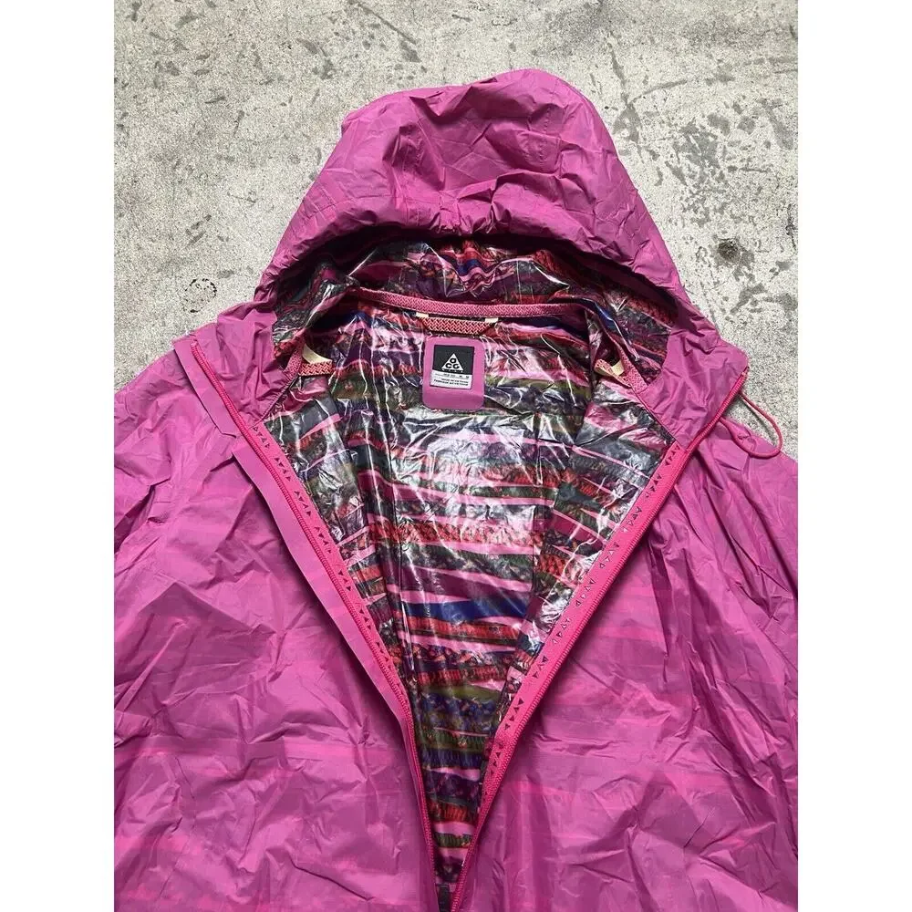 Vintage Nike ACG Windbreaker Hoodie Jacket Women M Pink Climbing 289987-680 2009